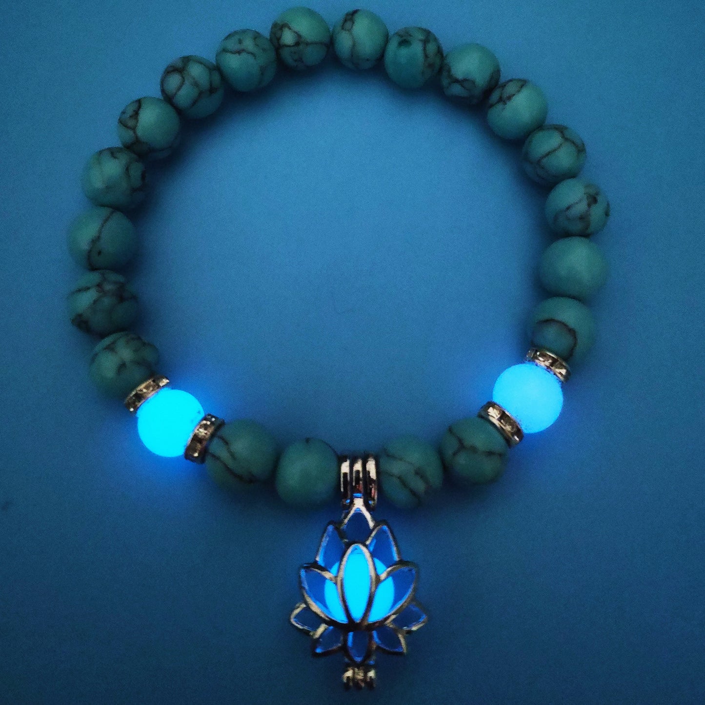 Energia Luminosa Loto Bracciale in Pietra Naturale Yoga Guarigione Bagliore Luminoso Nel Buio Braccialetto di Perline di Fascino Per Uomo Donna Preghiera Buddismo