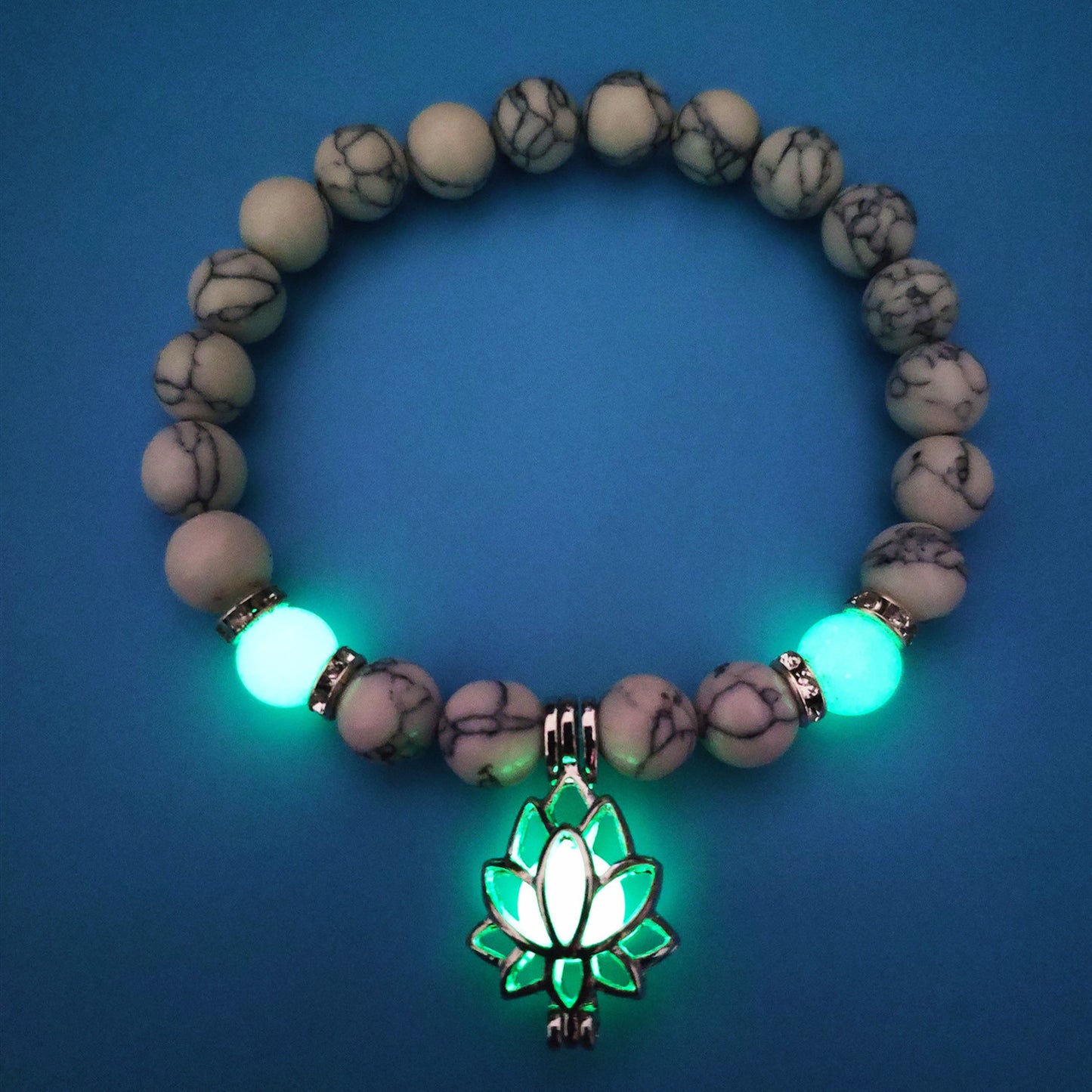 Energia Luminosa Loto Bracciale in Pietra Naturale Yoga Guarigione Bagliore Luminoso Nel Buio Braccialetto di Perline di Fascino Per Uomo Donna Preghiera Buddismo