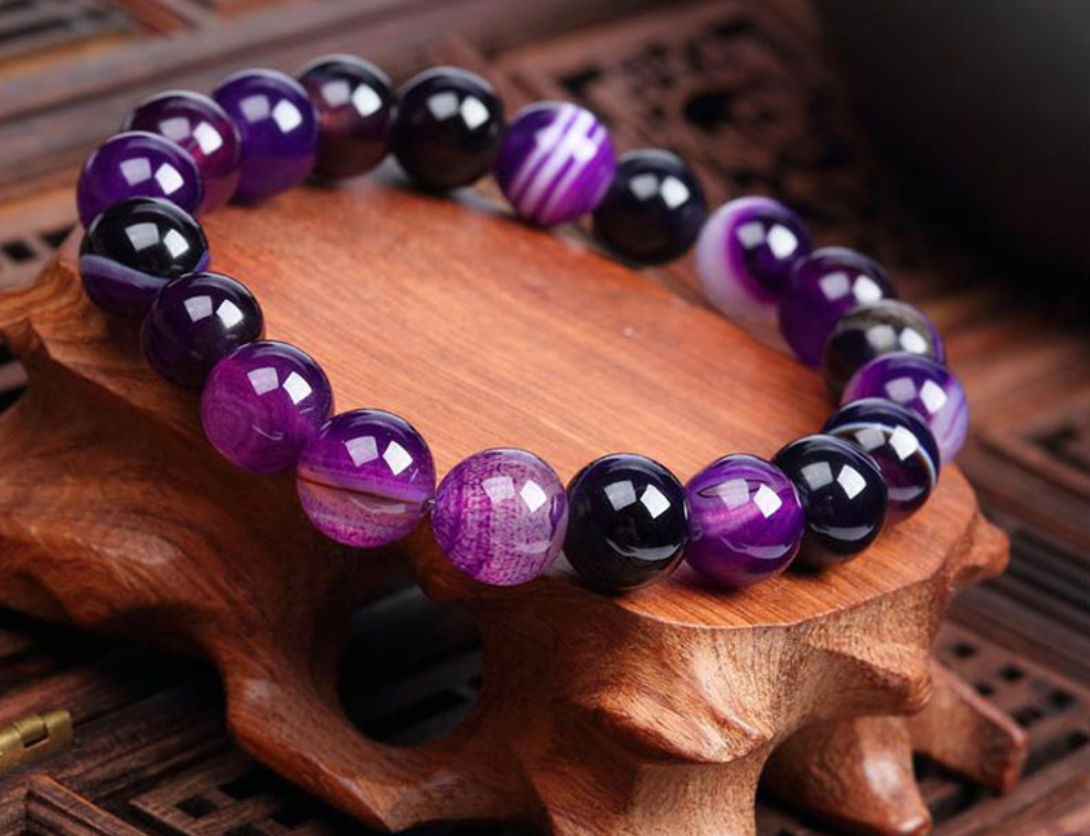 Braccialetto di perline di guarigione dell'equilibrio di guarigione dei sette chakra della lava nera fatto a mano
