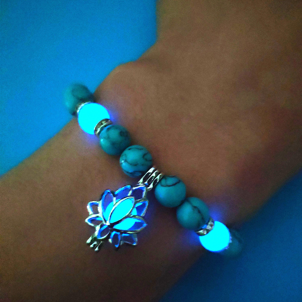 Energia Luminosa Loto Bracciale in Pietra Naturale Yoga Guarigione Bagliore Luminoso Nel Buio Braccialetto di Perline di Fascino Per Uomo Donna Preghiera Buddismo