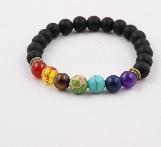 Braccialetto di perline di guarigione dell'equilibrio di guarigione dei sette chakra della lava nera fatto a mano