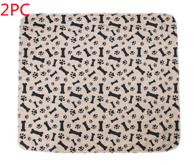 Three-layer waterproof pet absorbent pad